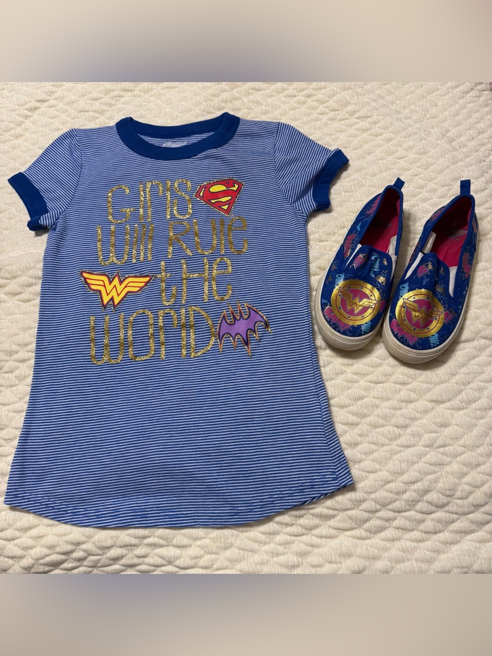 DC Superhero Girls Ringer T Shirt Sz Large & Slip On Shoes Sz 2 Batgirl